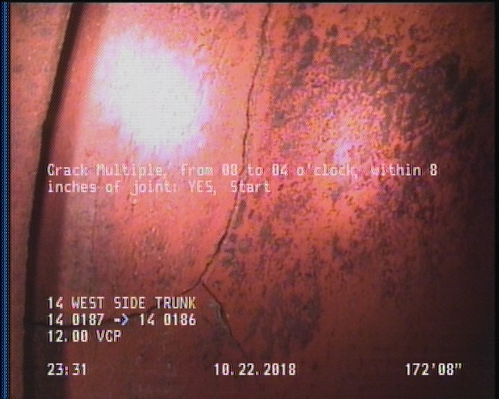 Crack Multiple, from 08 to 04 o'clock, within 8 inches of joint: YES, Start