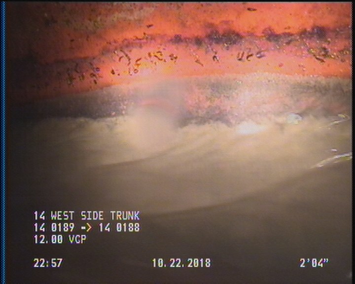 Deposits Attached Grease, 5 %of cross sectional area, from 04 to 08 o'clock, , within 8 inches of joint: YES, Start