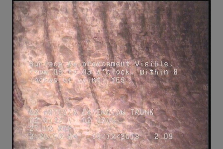Surface Reinforcement Visible, from 09 to 03 o'clock, within 8 inches of joint: YES