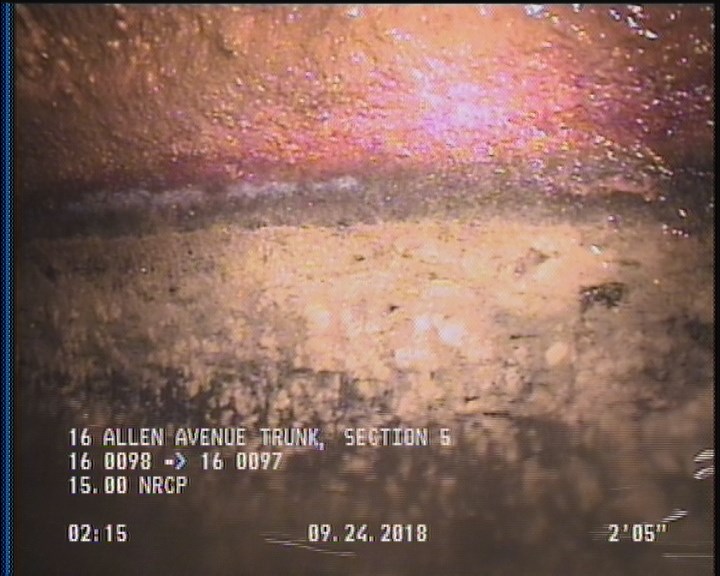 Deposits Attached Grease, 5 %of cross sectional area, from 04 to 08 o'clock, , within 8 inches of joint: YES, Start