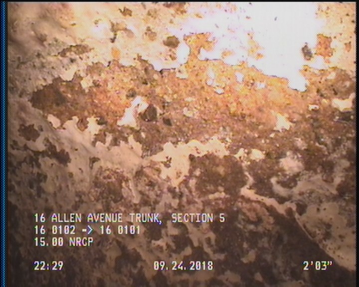 Surface Aggregate Projecting, from 08 to 04 o'clock, within 8 inches of joint: YES, Start