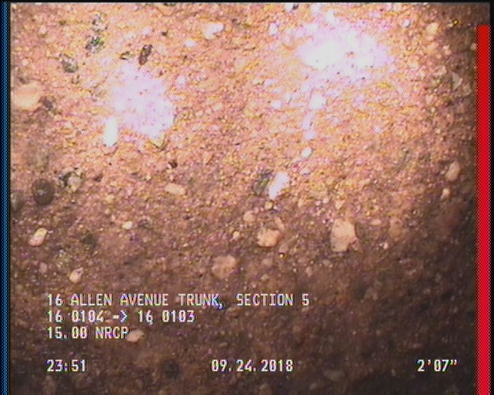 Surface Aggregate Projecting, from 08 to 04 o'clock, within 8 inches of joint: YES, Start