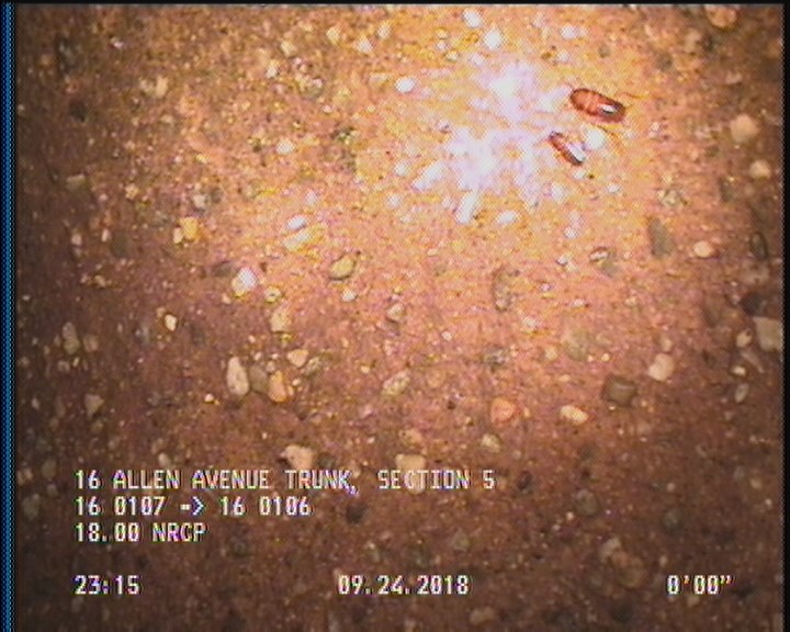 Surface Aggregate Projecting, from 08 to 04 o'clock, within 8 inches of joint: YES, Start