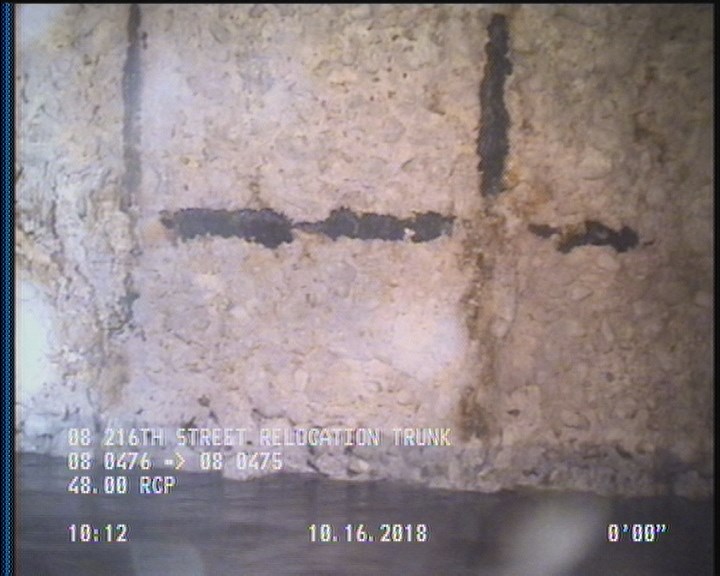 Surface Reinforcement Visible Unknown, at 03 o'clock, within 8 inches of joint: NO