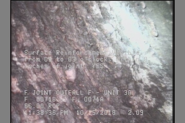 Surface Reinforcement Visible, from 09 to 03 o'clock, within 8 inches of joint: YES