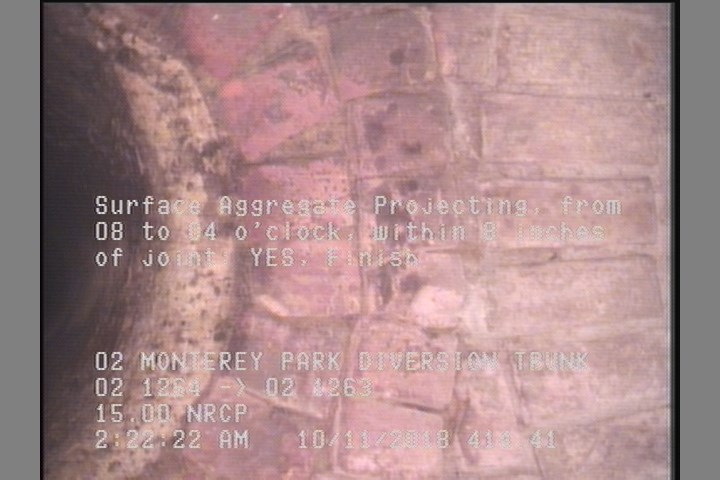 Surface Aggregate Projecting, from 08 to 04 o'clock, within 8 inches of joint: YES, Finish