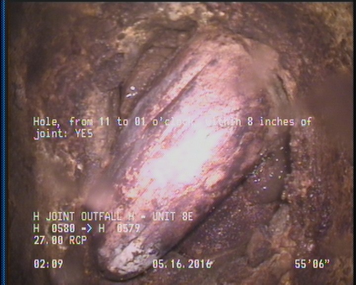 Hole, from 11 to 01 o'clock, within 8 inches of joint: YES