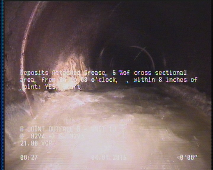 Deposits Attached Grease, 5 %of cross sectional area, from 04 to 08 o'clock, , within 8 inches of joint: YES, Start