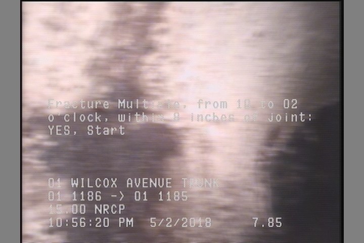 Fracture Multiple, from 10 to 02 o'clock, within 8 inches of joint: YES, Start