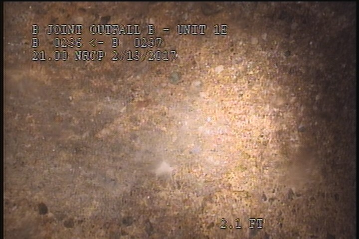 Surface Aggregate Visible, from 10 to 02 o'clock, within 8 inches of joint: YES
