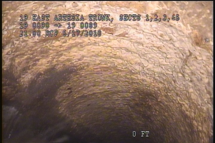 Surface Reinforcement Visible, from 08 to 04 o'clock, within 8 inches of joint: YES, Start