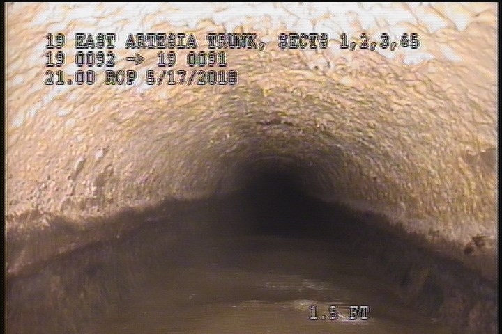 Surface Other, from 08 to 04 o'clock, within 8 inches of joint: YES, Start - 90%