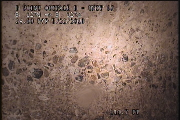Surface Aggregate Projecting, from 08 to 04 o'clock, within 8 inches of joint: NO - SEVERE AGG