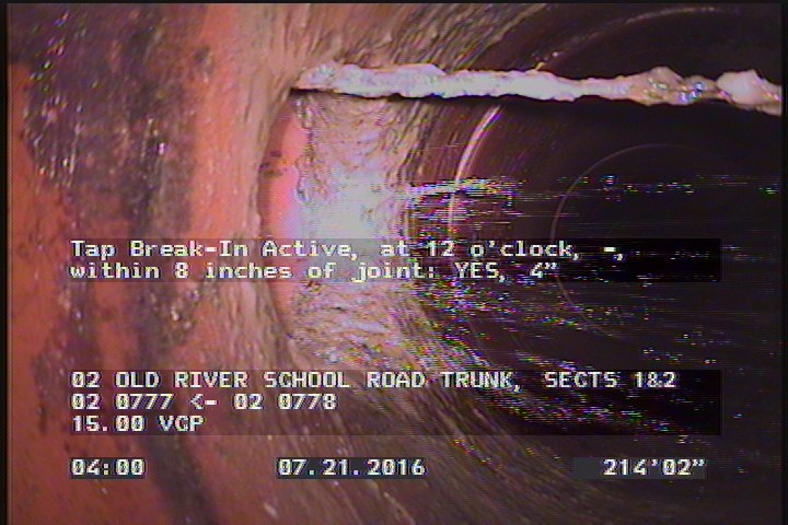 Tap Break-In Active, at 12 o'clock, -, within 8 inches of joint: YES, 4"