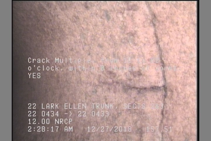 Crack Multiple, from 10 to 02 o'clock, within 8 inches of joint: YES