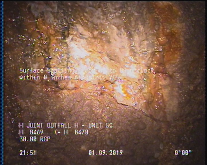 Surface Spalling, from 09 to 03 o'clock, within 8 inches of joint: YES