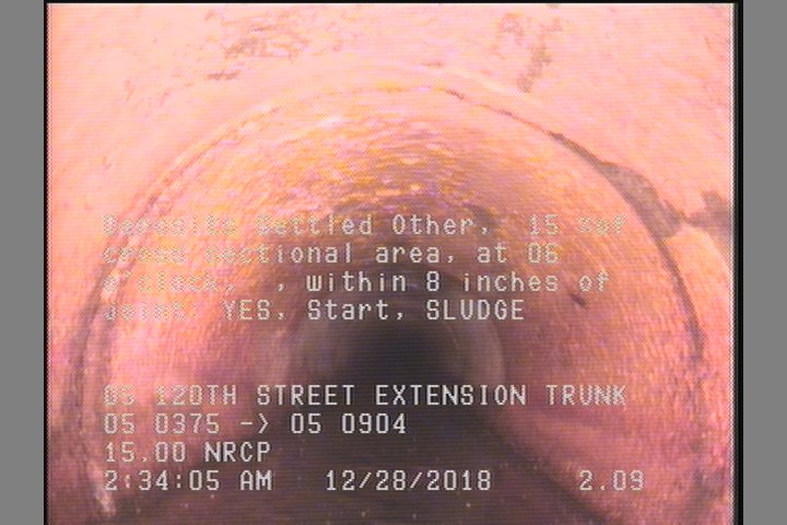 Deposits Settled Other, 15 %of cross sectional area, at 06 o'clock, , within 8 inches of joint: YES, Start - SLUDGE