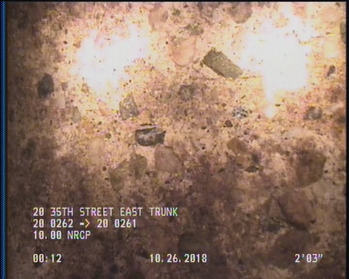 Surface Aggregate Projecting, from 09 to 03 o'clock, within 8 inches of joint: YES, Start