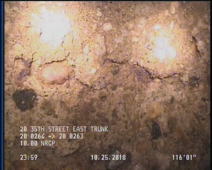 Surface Spalling, from 09 to 03 o'clock, within 8 inches of joint: YES, Start