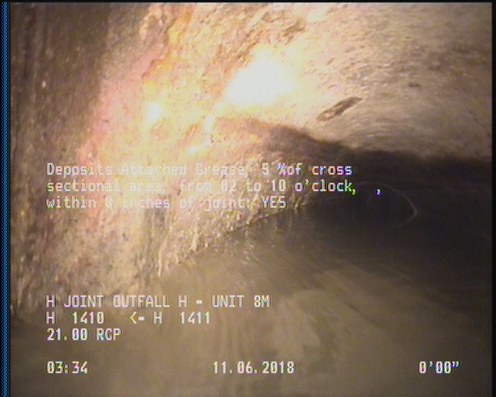 Deposits Attached Grease, 5 %of cross sectional area, from 02 to 10 o'clock, , within 8 inches of joint: YES