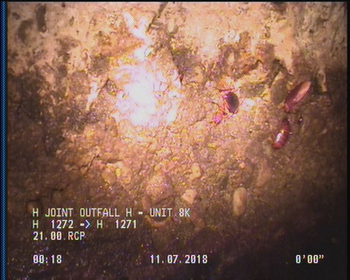 Surface Aggregate Projecting, from 09 to 03 o'clock, within 8 inches of joint: YES, Start