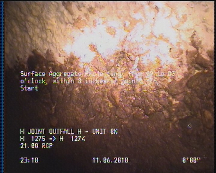 Surface Aggregate Projecting, from 09 to 03 o'clock, within 8 inches of joint: YES, Start