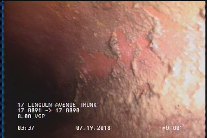 Deposits Attached Grease, 5 %of cross sectional area, from 04 to 08 o'clock, , within 8 inches of joint: YES, Start