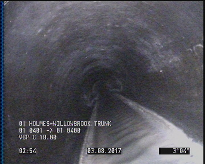 Deposits Attached Grease, 5 %of cross sectional area, from 04 to 08 o'clock, , within 8 inches of joint: YES, Start