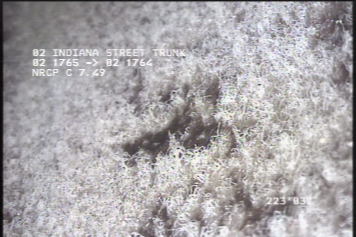 Lining Failure Other, from 06 to 05 o'clock, within 8 inches of joint: NO - POSSIBLE LOSS OF STRUCTURE ON PIPE SUFACE OR UNUSAL COATING