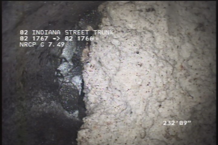Tap Factory Made Defective, at 10 o'clock, -, within 8 inches of joint: NO, 6" - ACTIVE-95% GREASE