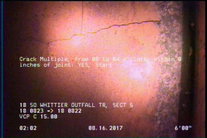 Crack Multiple, from 03 to 04 o'clock, within 8 inches of joint: YES, Start