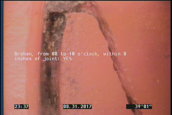Broken, from 08 to 10 o'clock, within 8 inches of joint: YES
