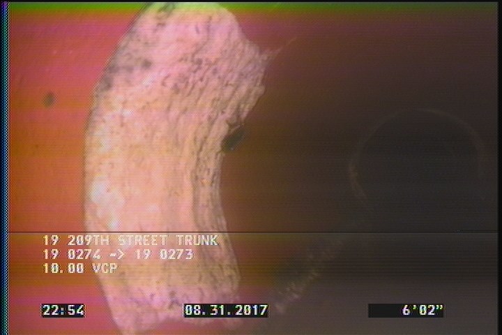 Deposits Attached Encrustation, 5 %of cross sectional area, from 08 to 04 o'clock, , within 8 inches of joint: YES, Start