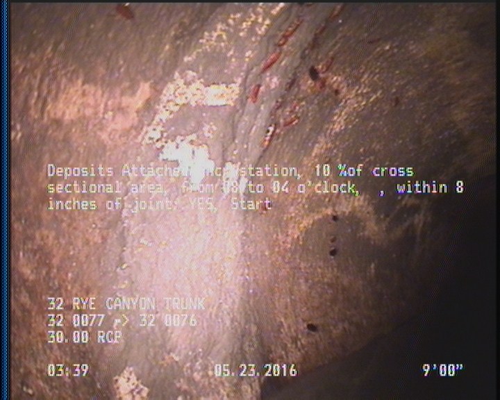 Deposits Attached Encrustation, 10 %of cross sectional area, from 08 to 04 o'clock, , within 8 inches of joint: YES, Start