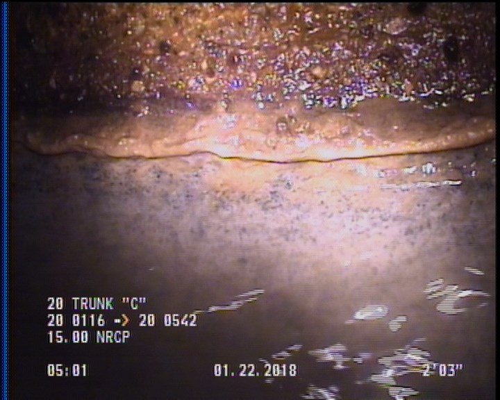 Deposits Attached Grease, 5 %of cross sectional area, from 05 to 07 o'clock, , within 8 inches of joint: YES, Start
