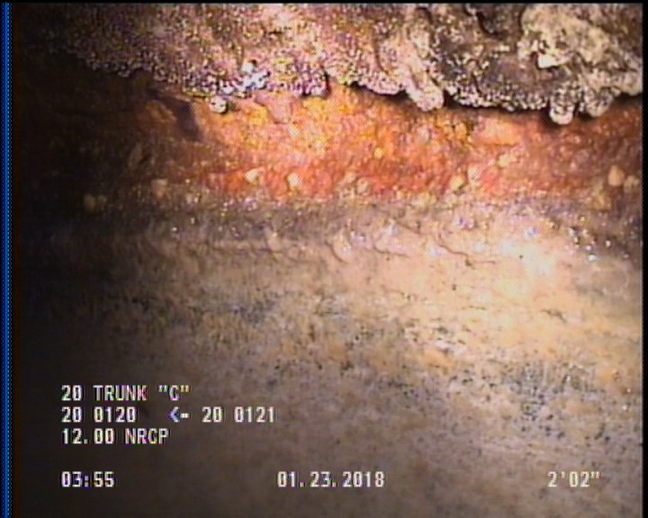 Deposits Attached Grease, 5 %of cross sectional area, from 04 to 08 o'clock, , within 8 inches of joint: YES, Start