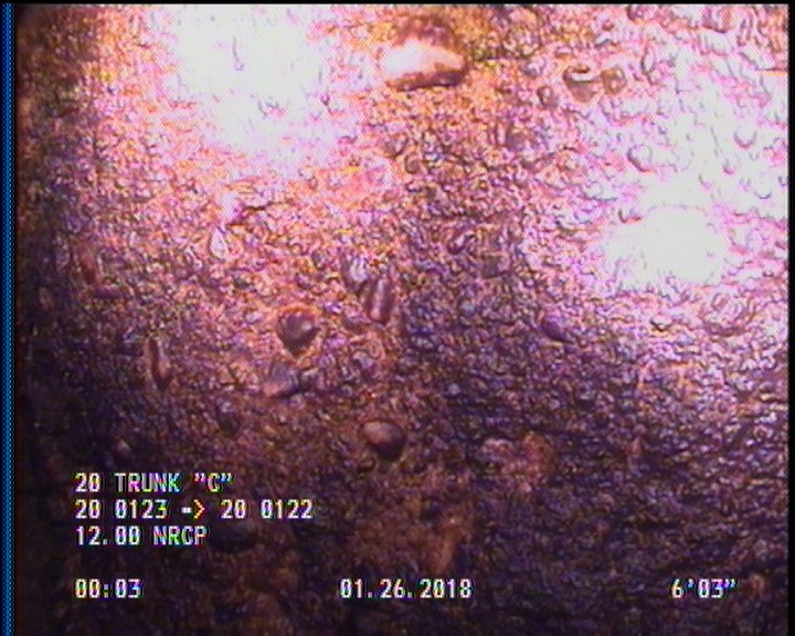 Surface Aggregate Projecting, from 08 to 04 o'clock, within 8 inches of joint: YES, Start
