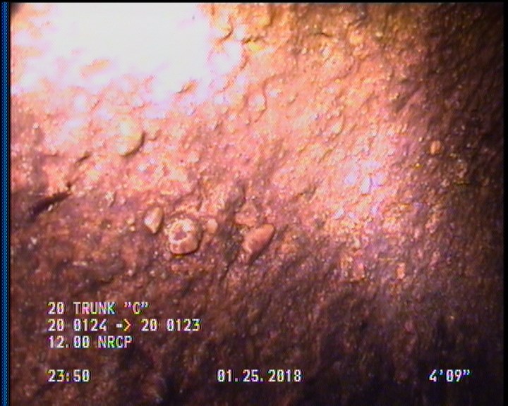Surface Aggregate Projecting, from 08 to 04 o'clock, within 8 inches of joint: YES, Start