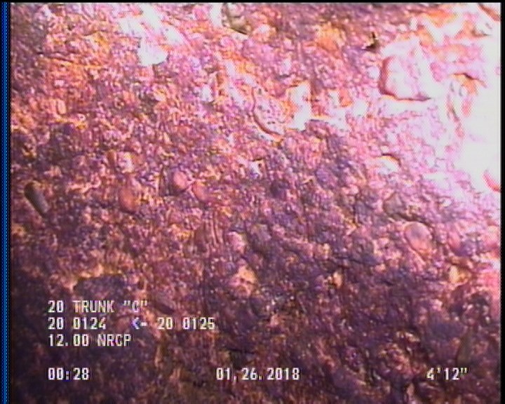Surface Aggregate Projecting, from 08 to 04 o'clock, within 8 inches of joint: YES, Start