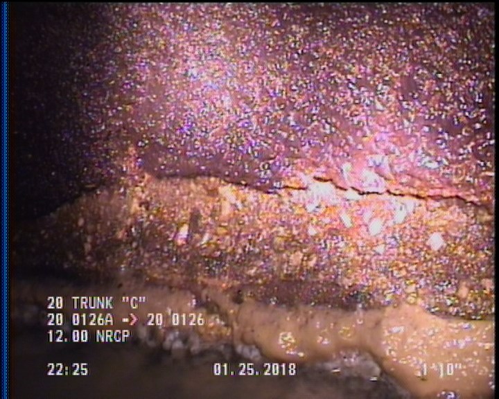 Surface Aggregate Projecting, from 08 to 04 o'clock, within 8 inches of joint: YES, Start