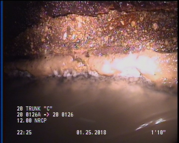 Deposits Attached Grease, 10 %of cross sectional area, from 04 to 08 o'clock, , within 8 inches of joint: YES, Start