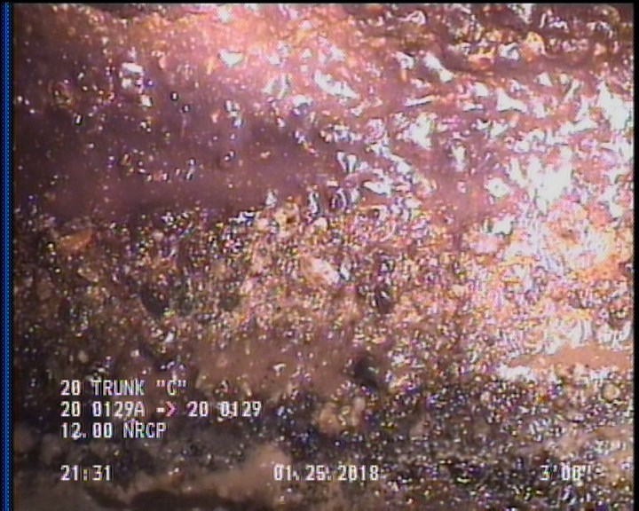 Surface Aggregate Projecting, from 08 to 04 o'clock, within 8 inches of joint: YES, Start