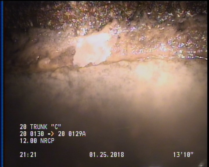 Deposits Attached Grease, 10 %of cross sectional area, from 04 to 08 o'clock, , within 8 inches of joint: YES, Start