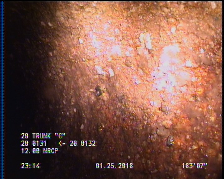 Surface Aggregate Projecting, from 08 to 04 o'clock, within 8 inches of joint: YES, Start