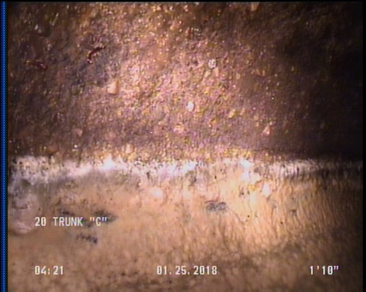 Deposits Attached Grease, 10 %of cross sectional area, from 04 to 08 o'clock, , within 8 inches of joint: YES, Start
