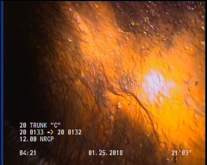 Surface Spalling, from 08 to 04 o'clock, within 8 inches of joint: YES, Start