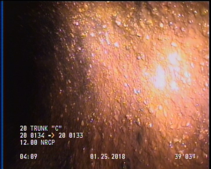 Surface Aggregate Projecting, from 08 to 04 o'clock, within 8 inches of joint: YES, Start