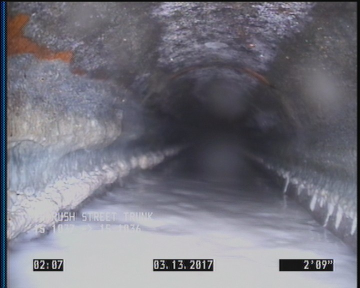 Deposits Attached Grease, 5 %of cross sectional area, from 04 to 08 o'clock, , within 8 inches of joint: YES, Start