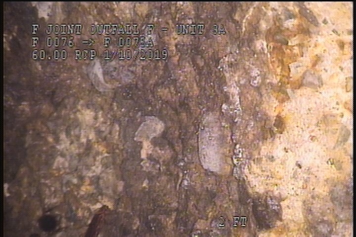 Surface Aggregate Visible, from 08 to 04 o'clock, within 8 inches of joint: YES