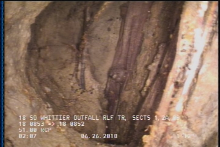 Hole Void Visible, from 11 to 01 o'clock, within 8 inches of joint: NO